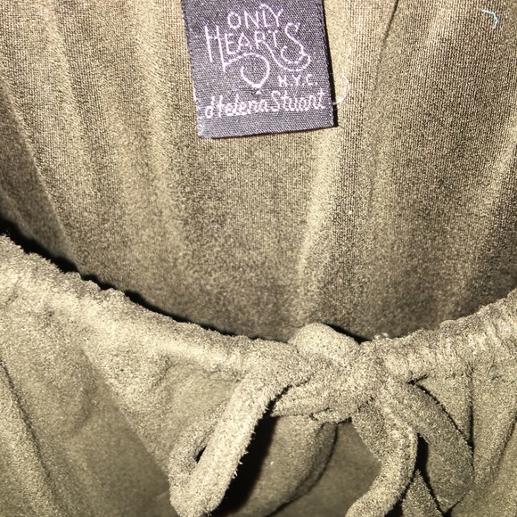 Velvet or Suede like Size Large Olive Tank Top NWOT - Picture 4 of 4